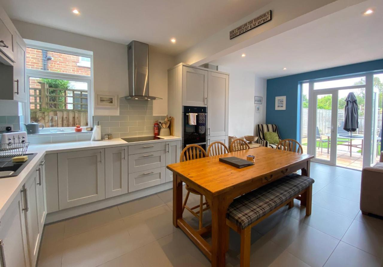 Villa Charming 3 Bed House And Garden, Pet Friendly à Bornemouth Extérieur photo