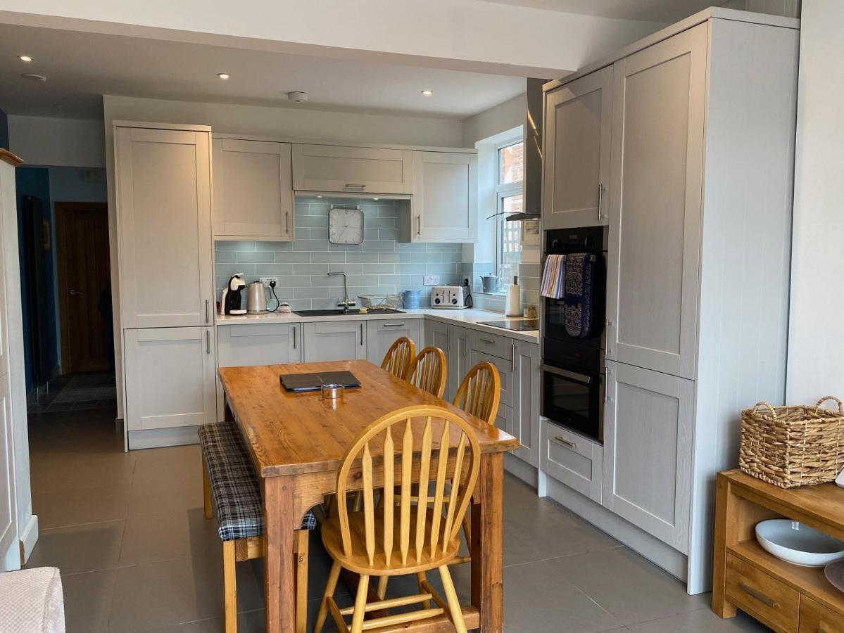 Villa Charming 3 Bed House And Garden, Pet Friendly à Bornemouth Extérieur photo