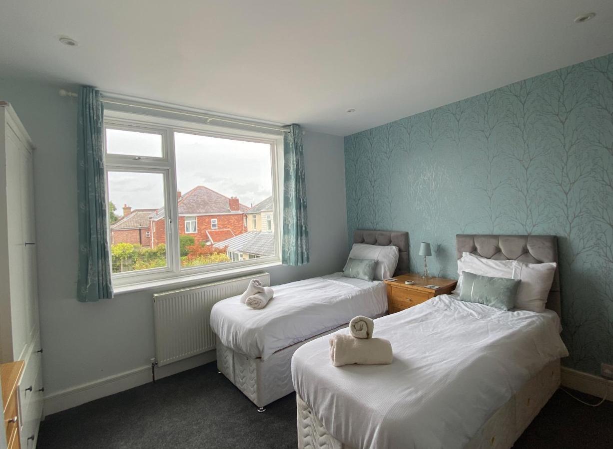 Villa Charming 3 Bed House And Garden, Pet Friendly à Bornemouth Extérieur photo