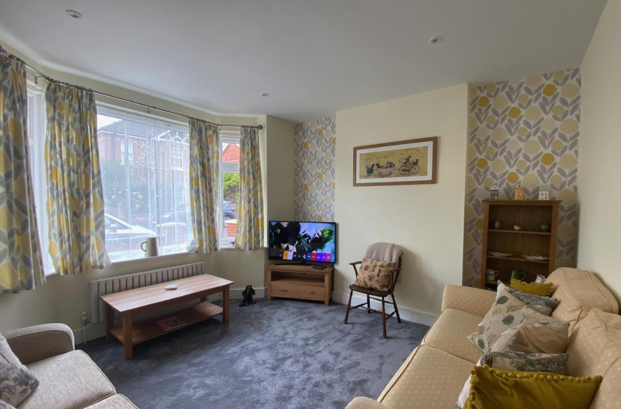 Villa Charming 3 Bed House And Garden, Pet Friendly à Bornemouth Extérieur photo